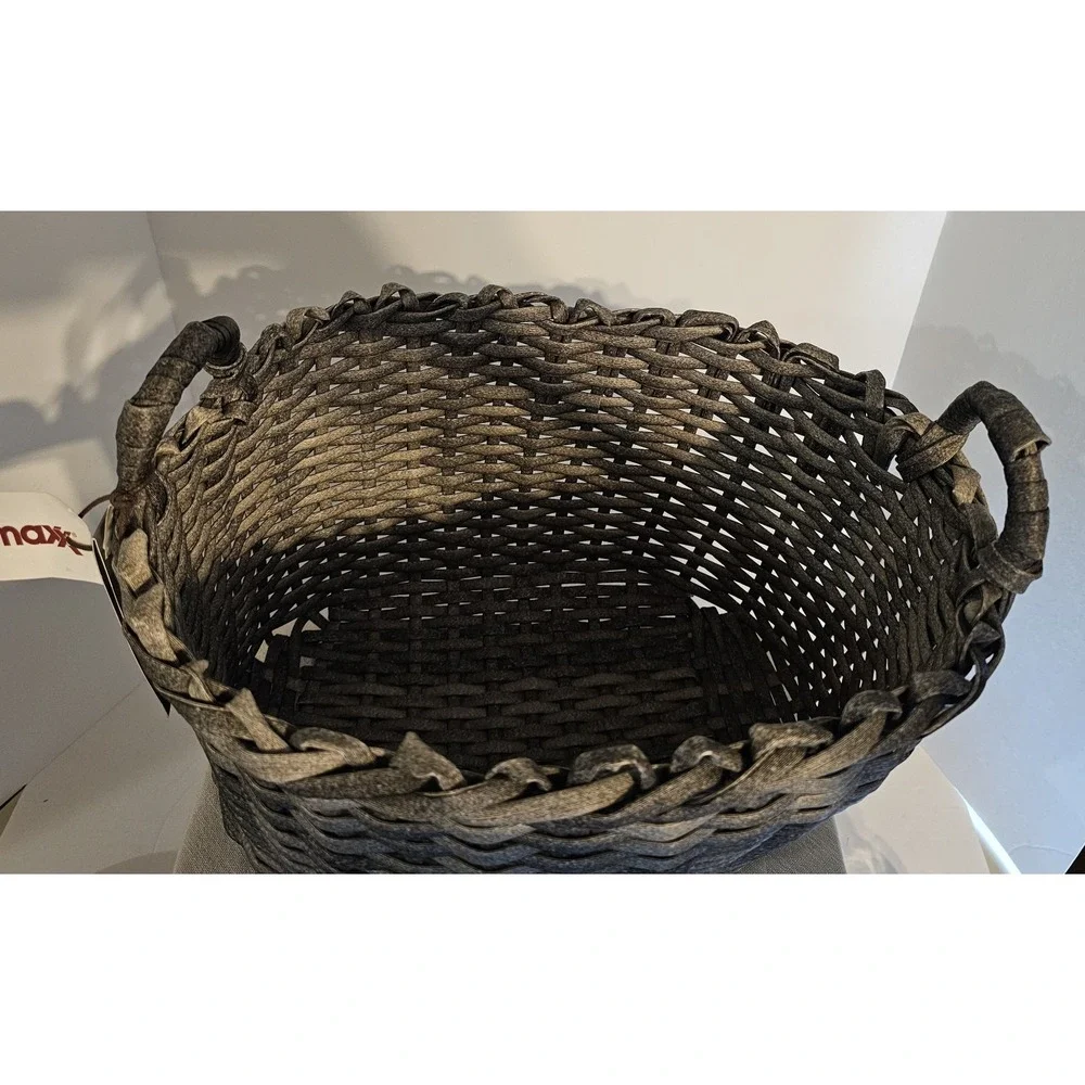 Broyhill Woven Brown Basket Handles NWT